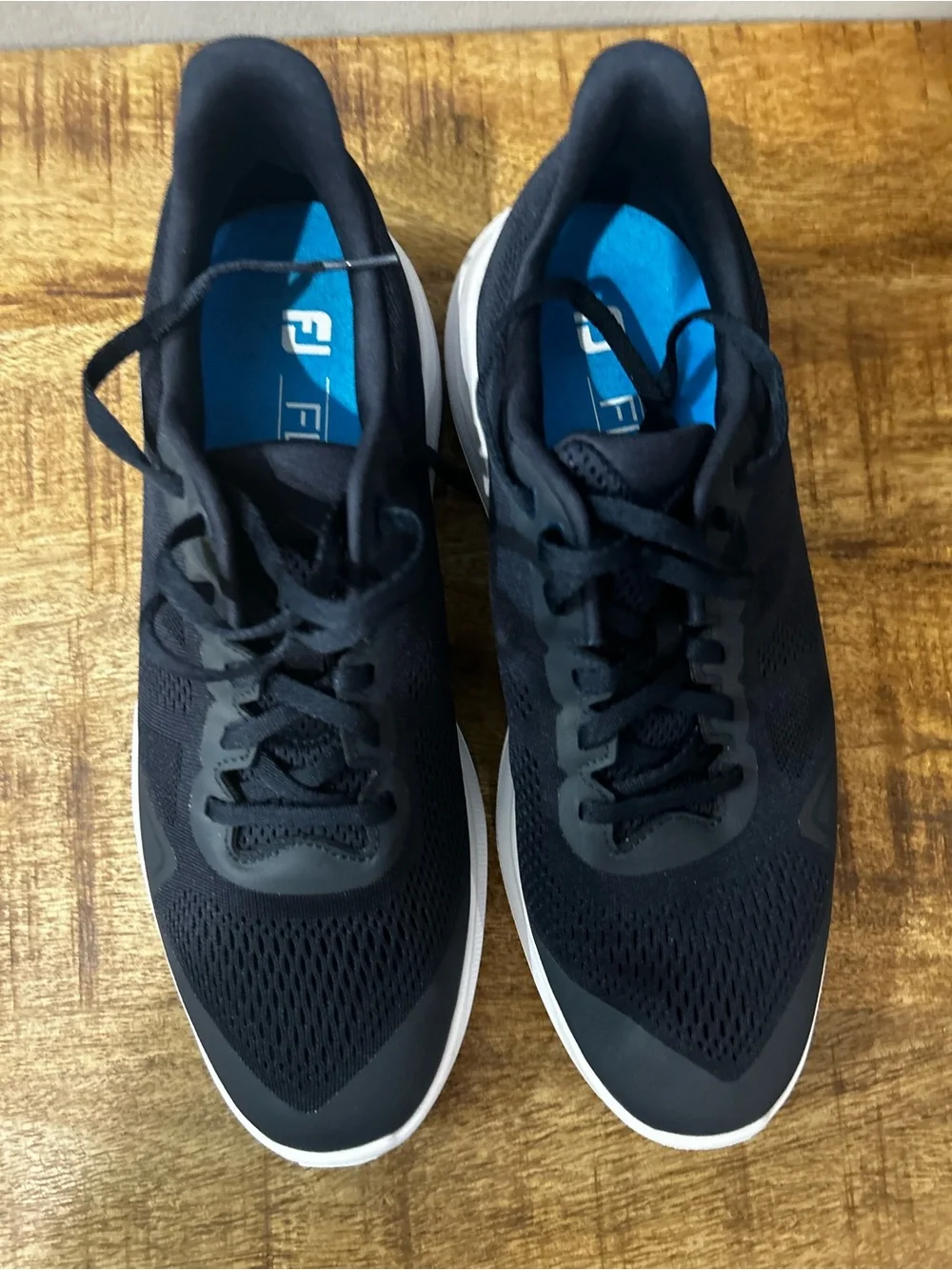 FootJoy breathable knit